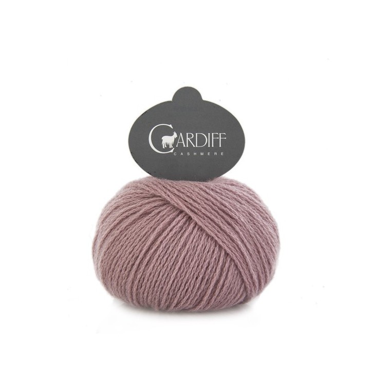 COUVERTURE PETITS CARRES TOUT EN CACHEMIRE 50x70 cm COUVERTURE PETITS CARRES TOUT EN CACHEMIRE 50x70 cm